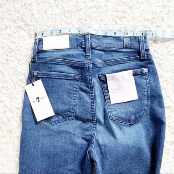 7 For All Mankind High Waist Slim Kick Jeans NWT - Picture 8 of 13